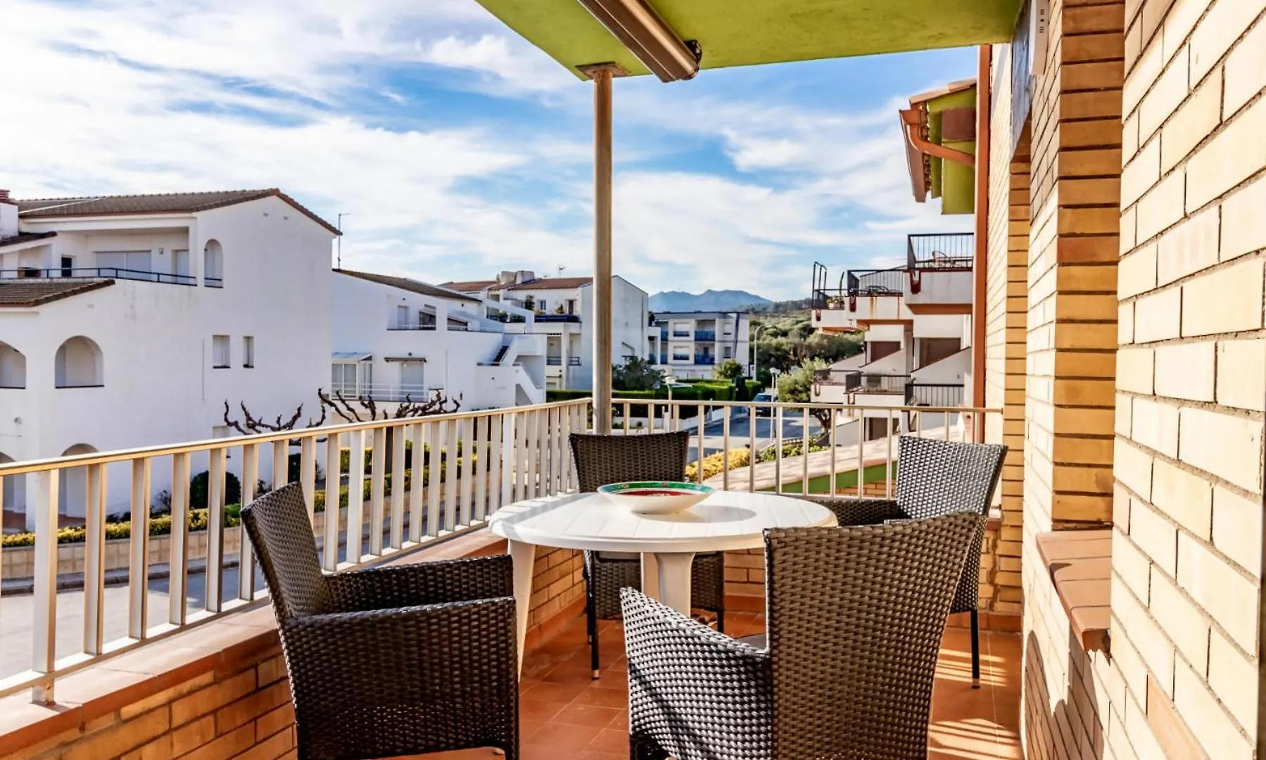 Apartament Sant Carles 23 - Apartamento Con Vistas Al Mar Girona